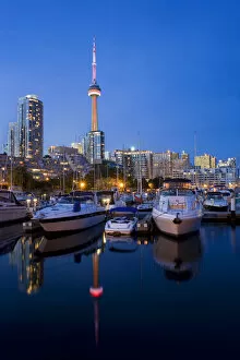 Images Dated 19th August 2009: Harbourfront Marina West At Dusk, Toronto, Ontario