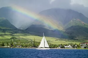 Images Dated 27th February 2005: Hawaii, Maui, Lahaina, Rainbow In Front Of West Mauis Mountain Range With Sailboat In Ocean