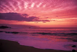 Hawaii, Oahu, North Shore, Waimea Bay At Sunset, Pink Yellow And Orange Skies Hawaii, Oahu, North Shore, Waimea Bay At Sunset, Pink Yellow And Orange Skies