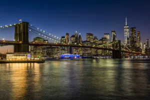 Manhattan skyline and Brooklyn Bridge at twilight, New York, USA Manhattan skyline and Brooklyn Bridge at twilight, New York, USA