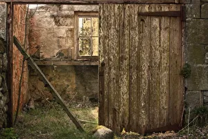 Images Dated 24th April 2010: Northumberland, England; An Abandoned Building In Ruins With A Broken Wooden Door
