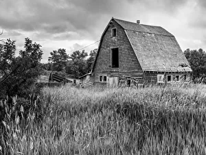 Old barn on the Canadian Prairies, Alberta, Canada Old barn on the Canadian Prairies, Alberta, Canada