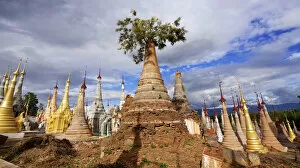 Images Dated 18th October 2013: Ruined Pagodas At Shwe Inn Thein Paya Above Inthein On Inle Lake; Myanmar