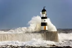 Images Dated 10th January 2010: Seaham, Teesside, England; Waves Crashing Against A Lighthouse
