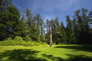 Single Totem Pole At The End Of The Totem Trail In The Sitka National Historic Park, Alaska Single Totem Pole At The End Of The Totem Trail In The Sitka National Historic Park, Alaska
