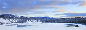 Images Dated 11th January 2009: Teslin River At Sunset, Teslin, Yukon