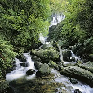 Images Dated 27th April 2007: Torc Waterfall, Killarney, Co Kerry, Ireland