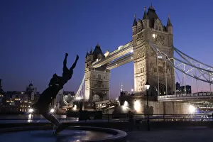 Images Dated 19th September 2008: Tower Bridge At Dusk With Dolphin Statue In The Foreground