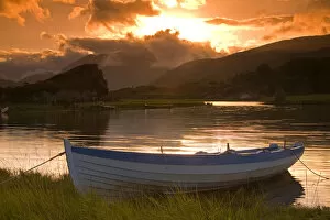 Images Dated 5th August 2006: Upper Lake, Killarney National Park, County Kerry, Ireland; Boat At Sunset