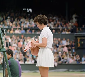 1963 Wimbledon Championships - Women's Singles. First-seeded Margaret Smith defeated 1963 Wimbledon Championships - Women's Singles. First-seeded Margaret Smith defeated