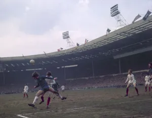 Images Dated 13th April 1970: 1970 FA Cup Final at Wembley Stadium. Chelsea 2 v Leeds United 2