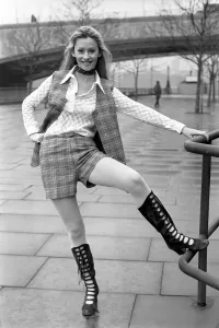 1970's Fashion: Shorts. January 1971 71-00161-008 1970's Fashion: Shorts. January 1971 71-00161-008