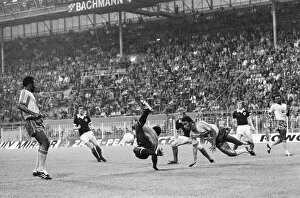 Images Dated 14th June 1974: 1974 World Cup First Round Group Two match at the Westfalenstadion, Dortmund
