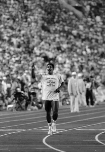 Images Dated 9th August 1984: 1984 Olympic Games in Los Angeles, USA. Decathlon