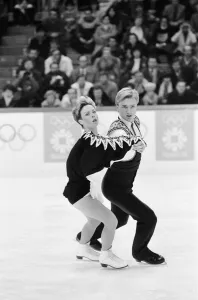 Images Dated 12th February 1984: 1984 Winter Olympics, 12th February 1984. Figure skating, Fourth Round, Zetra Stadium