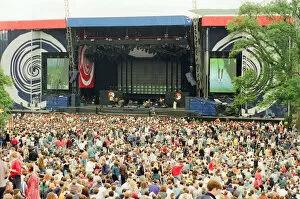 Images Dated 4th August 1996: 1996 Oasis, music group, performing o stage, Balloch Castle Country Park Balloch