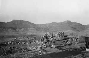 Abyssinian War Circa October 1935 Italian forces seen with 120mm gun near to Abyssinian War Circa October 1935 Italian forces seen with 120mm gun near to