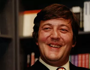 Images Dated 3rd November 1998: Actor and author Stephen Fry in Newcastle to promote his new book on 3rd November 1998