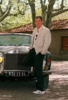 Images Dated 12th April 1990: Actor John Nettles to star in new series of Bergerac