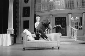Actor Robert Lindsay in his role as Bill Snibson in the stage musical Me Actor Robert Lindsay in his role as Bill Snibson in the stage musical Me