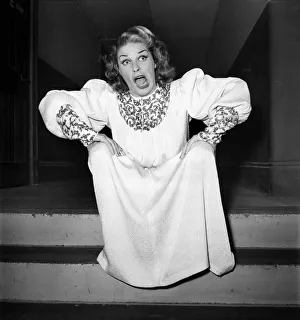 Actress Martha Raye. April 1948 O12447-001 Actress Martha Raye. April 1948 O12447-001