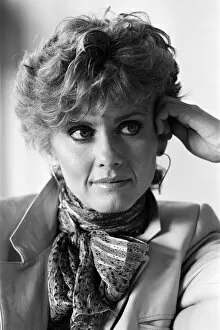 Images Dated 27th September 1981: Actress Olivia Newton John. 27th September 1981