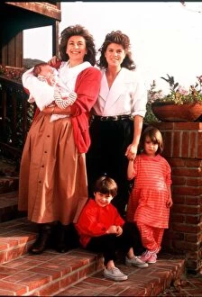Images Dated 4th February 1990: Actress and presenter Nanette Newman with her family dbase MSI A©Mirrorpix