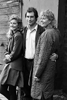 Images Dated 4th January 1988: Actress Vanessa Redgrave and her daughter Joely Richardson with Timothy Dalton in London