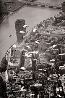 00154 Gallery: Aerial view of London July 1979. The 11 man team of RAF Falcon parachute dispaly