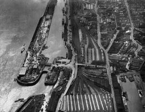 Aerial view of Riverside Quay, Hull. 21st April 1958 Aerial view of Riverside Quay, Hull. 21st April 1958