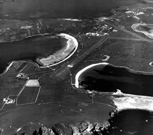 An aerial view of Sumburgh Airport, Shetland. Circa: 31/07/1979 An aerial view of Sumburgh Airport, Shetland. Circa: 31/07/1979