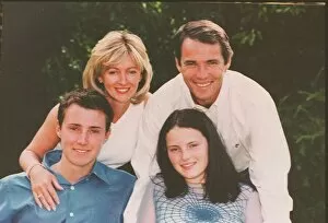 Images Dated 13th September 1999: Alan Hansen BBC Sports Presenter September 1999 Pictured at home with family wife