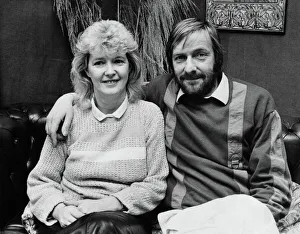 Alan Hull of the pop group Lindisfarne pictured at home with his wife Pat. 21/02/86 Alan Hull of the pop group Lindisfarne pictured at home with his wife Pat. 21/02/86