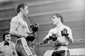 Alan Minter seen here in during his bout against Vito Antuofermo at Caesars Palace Alan Minter seen here in during his bout against Vito Antuofermo at Caesars Palace