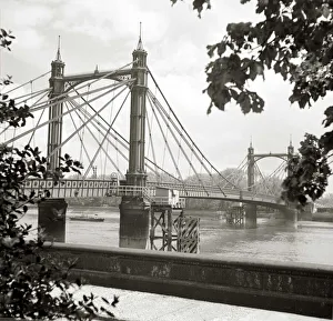 Albert Bridge London Construction bridge over the river water Boat sailing Albert Bridge London Construction bridge over the river water Boat sailing
