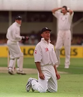 Images Dated 2nd July 1999: Alec Stewart Cricket Player Of England July 1999 On His Knees After Dropping