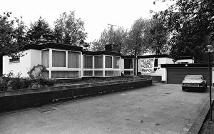 Alex Higgins World Snooker Champions house 1982 with a banner which says Welcome Alex Higgins World Snooker Champions house 1982 with a banner which says Welcome