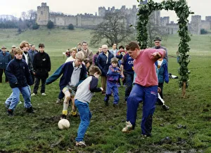 Mirror/1500to1599 01505/alnwick shrove tuesday football match Mirror/1500to1599 01505/alnwick shrove tuesday football match