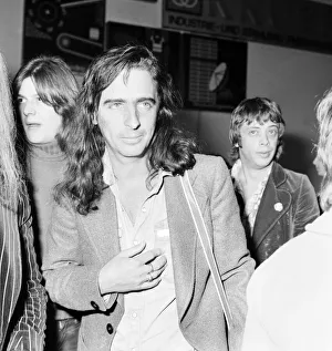 Images Dated 15th March 1974: American rock singer Alice Cooper arrives in London ahead of his tour