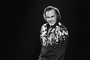 Images Dated 8th November 1989: American singer Neil Diamond in concert at the NEC Arena, Birmingham. 8th November 1989
