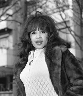 Images Dated 27th April 1971: American singer Ronnie Spector, leader of the Ronettes and wife of Phil Spector 27th