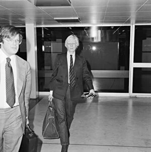 Images Dated 23rd June 1978: Andy Warhol leaving Heathrow Airport for New York, flying on Concorde