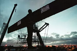 Images Dated 16th February 1998: The Angel of the North faces its first dawn on the hill, Gateshead. 16th February 1998