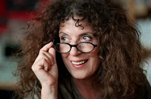 Anita Roddick September 1998 Founder of the Body Shop Anita Roddick September 1998 Founder of the Body Shop