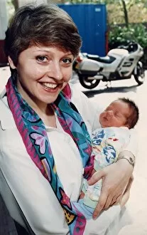 Images Dated 24th May 1993: Anne Diamond with new baby Jake 24 / 05 / 1993