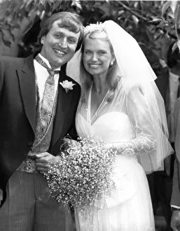 Anneka Rice marries theatre producer Nick Allott. Anneka