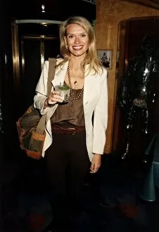 Images Dated 25th April 1994: Anneka Rice TV Presenter at Planet Hollywoods restaurant Dbase