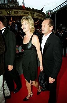 Images Dated 14th July 1998: Anthea Turner TV Presenter July 1998 Arriving for the premiere of Doctor Doolittle