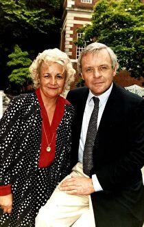 Images Dated 10th July 1989: Anthony Hopkins Actor with Actress Jean Boht