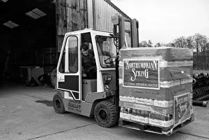 Images Dated 6th March 1989: Aqua Trading Company 6th March 1989. Sean Bates folk lifts another consignment of